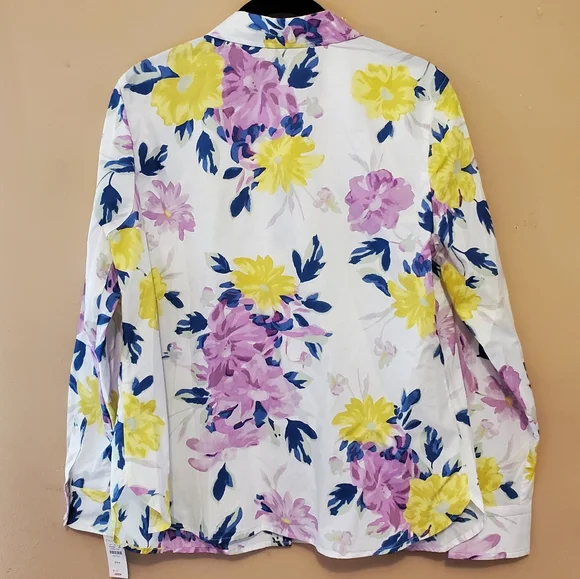 Talbots Classic Floral cotton shirt - pastels (lavender, yellow, blue) - Picture 7 of 10